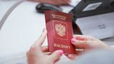 Россиянам могут запретить обмен паспортов за границей
